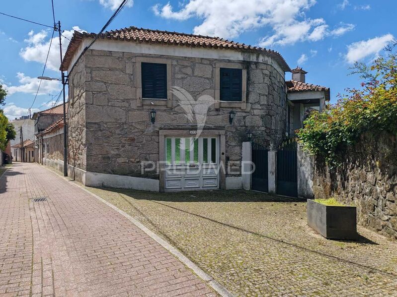 House in the center 6 bedrooms Ermesinde Valongo - balcony, garage, balconies, terrace, barbecue