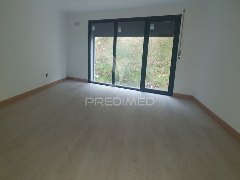 Apartamento T3 novo Fornelos Fafe - bbq, marquise, varanda