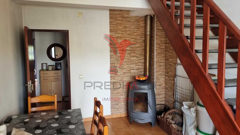 Venda de Apartamento T3 Duplex em bom estado Aljubarrota Alcobaça - bbq, terraço