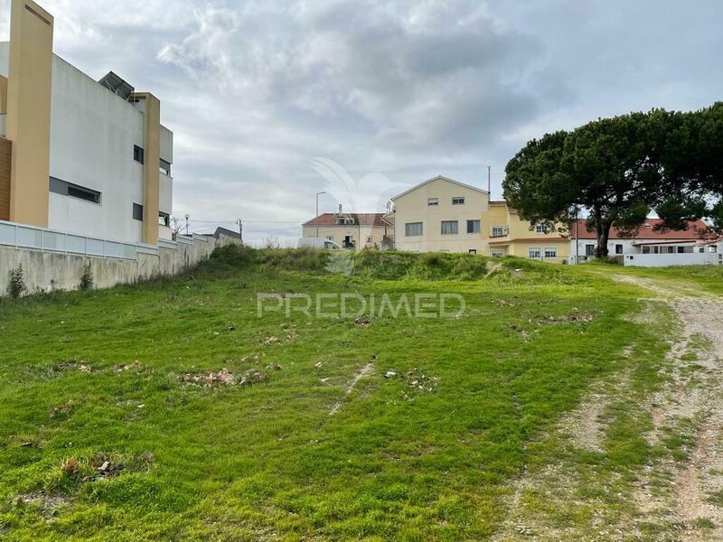 Land with 484sqm Ramalhal Torres Vedras