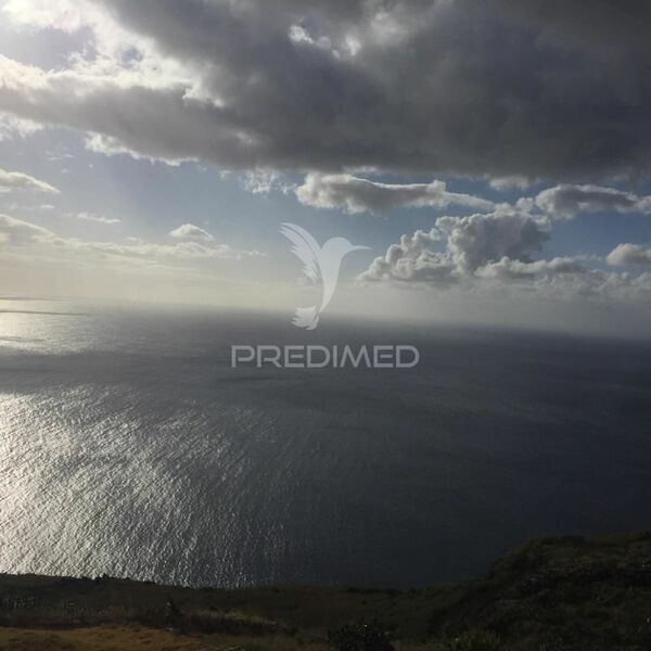 Land with 3000sqm Prazeres Calheta (Madeira) - sea view