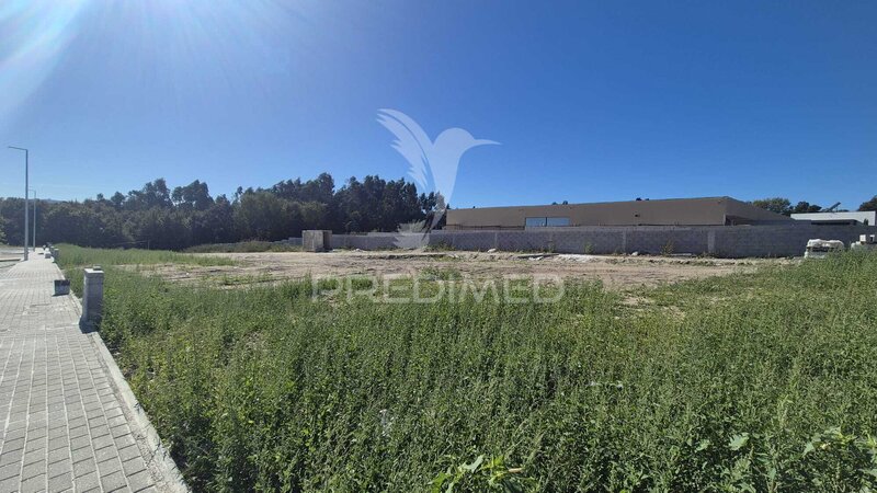 Lote de terreno - Soutelo, Vila Verde