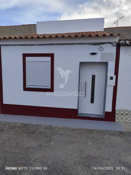 Moradia V3 Remodelada Beja - vidros duplos
