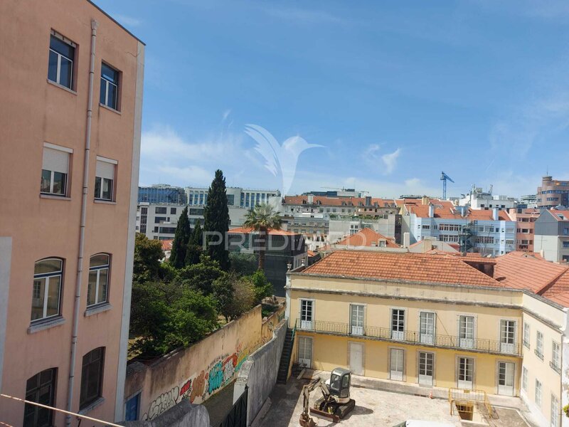 Apartamento T1 Santo António Lisboa - excelente vista