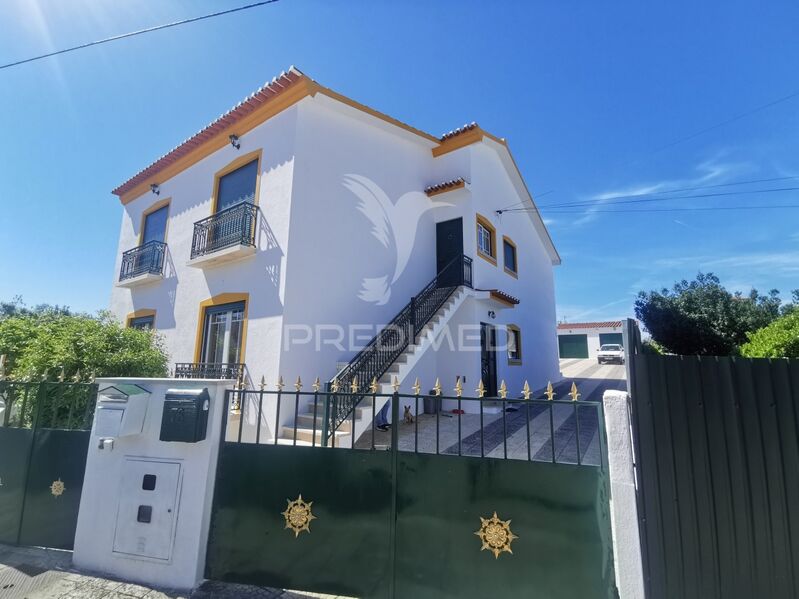 House V3 Pego Abrantes - garden, garage, fireplace