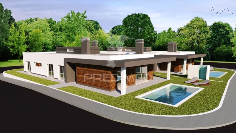 House V4 Isolated Setúbal - parking lot, swimming pool, barbecue, garden, garage, alarm, double glazing, solar panels, video surveillance, fireplace