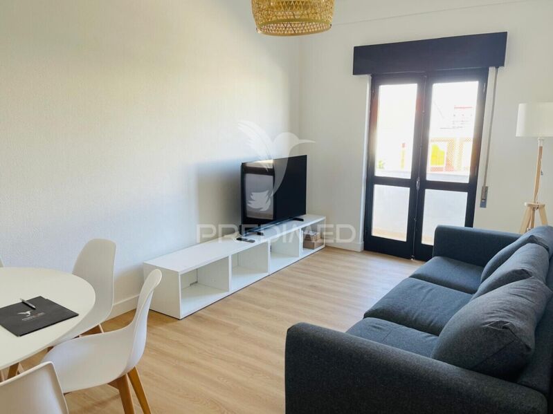 Apartamento Renovado T3 Sines - varandas, mobilado