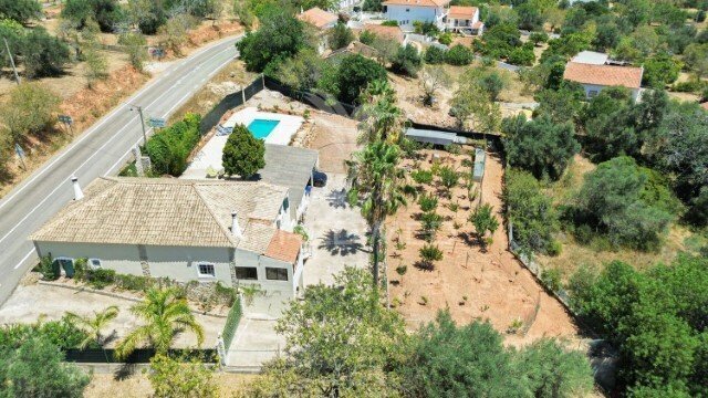 House Typical 3 bedrooms São Bartolomeu de Messines Silves - barbecue, attic, garage, swimming pool, fireplace
