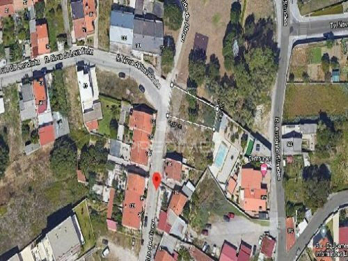 Lote de terreno Rústico com 450m2 Pedrouços Maia