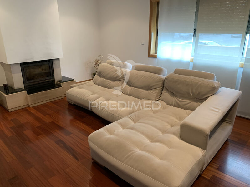 Apartment 2 bedrooms in good condition Canidelo Vila Nova de Gaia - furnished, equipped, garage