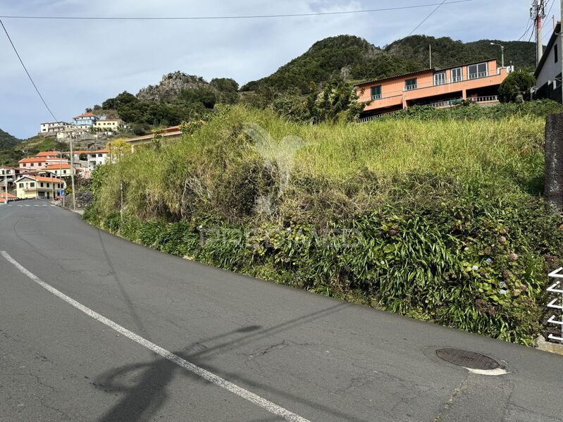 Land nouvel with 450sqm Machico