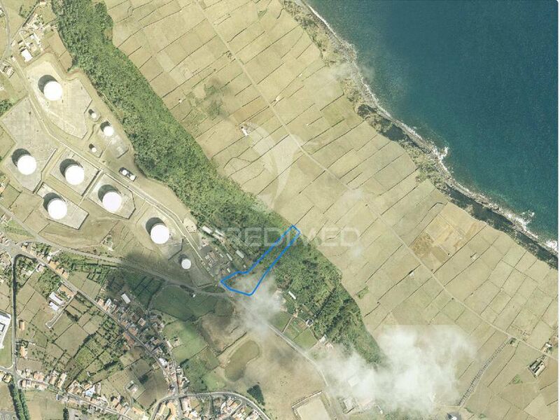 Land Rustic with 10648sqm Praia da Vitória (Santa Cruz) - easy access