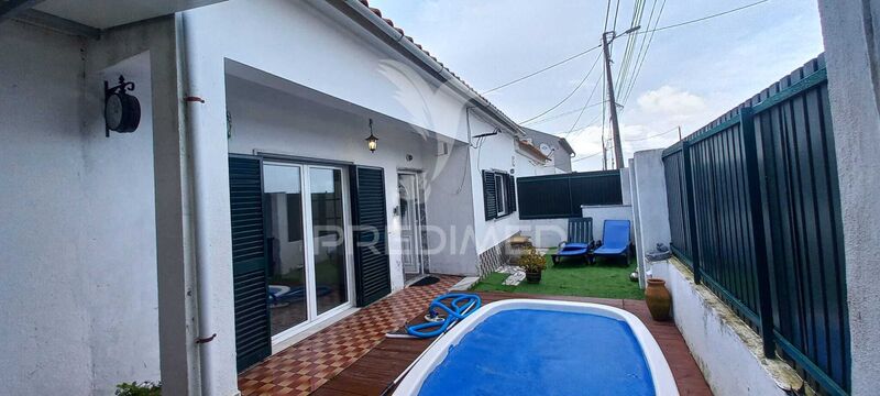 Moradia V2 Pinhal Novo Palmela - sótão, cozinha equipada, garagem, equipado
