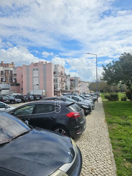 Apartment T3 Vialonga Vila Franca de Xira - air conditioning, terrace, garden