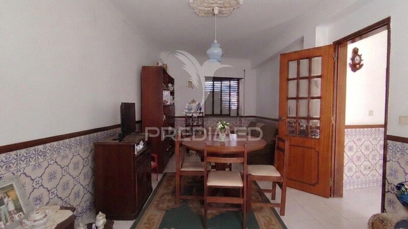 Apartamento T2 Moita - chimenea