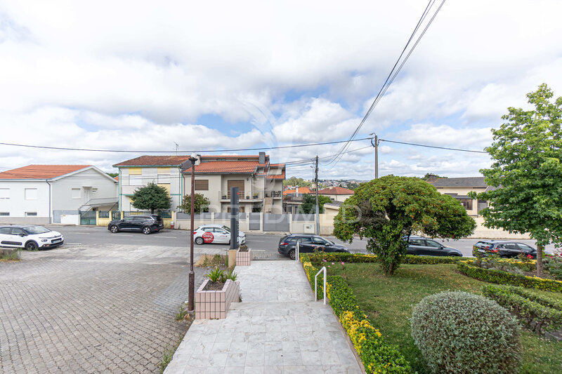Konditorei Gondomar - garage, freisitz, gäste-wc, parkplatz, terrasse, küche