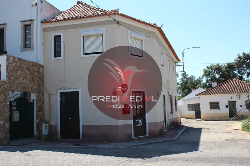 Building Commercial Rio Maior - easy access