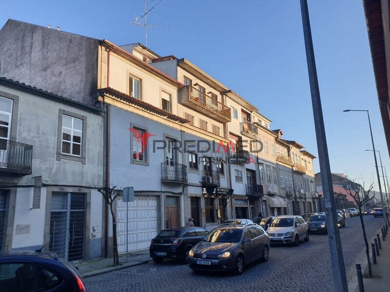 Para venda Apartamento T2 São Vicente Braga - 3º andar, varanda