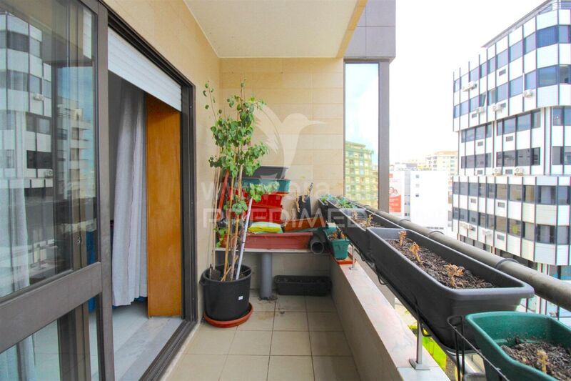 Apartment in the center T3 Vila Nova de Gaia - garage, garden, balcony, balconies, swimming pool, marquee, fireplace, double glazing