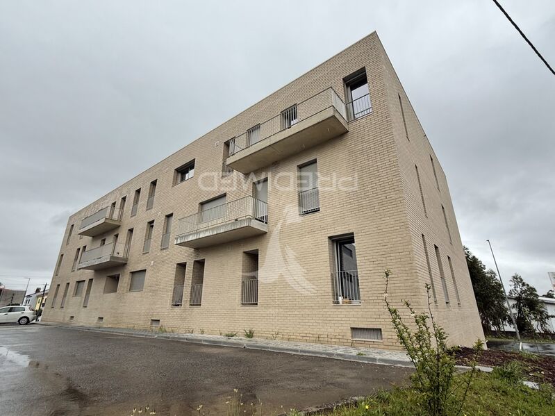 Apartamento T3 Moderno Vilar de Andorinho Vila Nova de Gaia - garagem