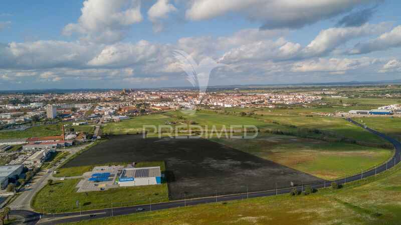 Land with 71193.23sqm Évora