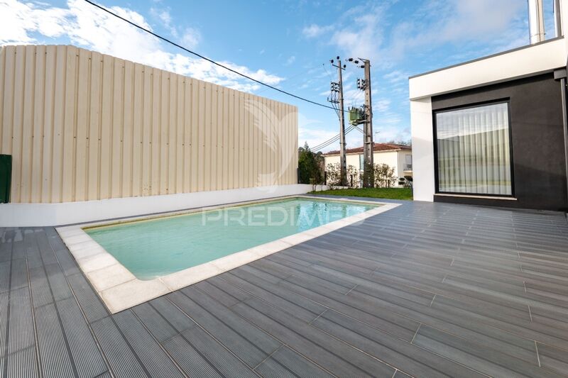 House V3 Soutelo Vila Verde - excellent location, equipped kitchen, alarm, swimming pool