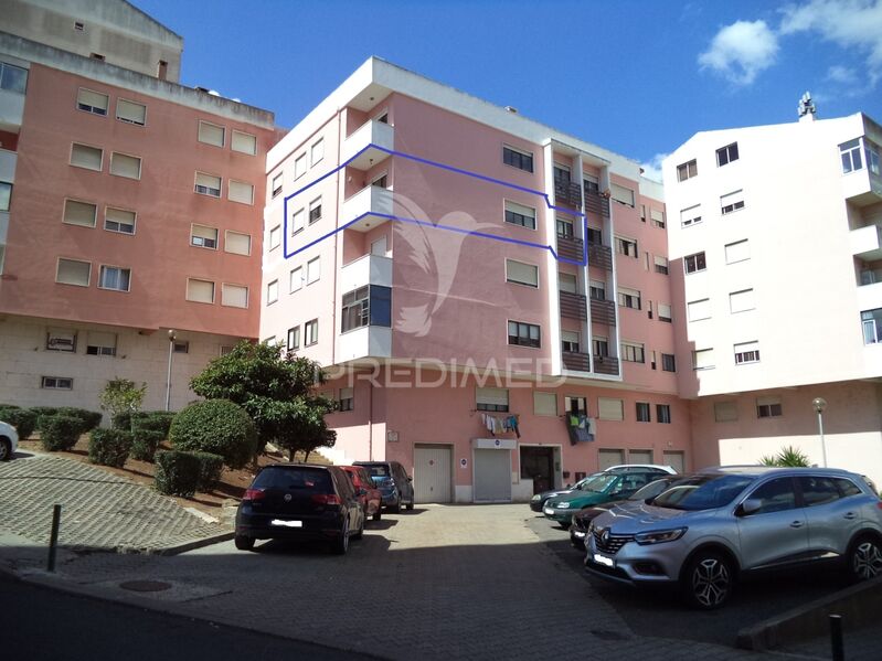 Apartment spacious T3 Sintra - 4th floor, fireplace, balcony, 3rd floor, store room, attic
