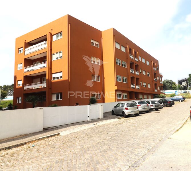 Apartment 2 bedrooms Arcozelo Vila Nova de Gaia - parking space, fireplace, kitchen, garage, gated community, balcony