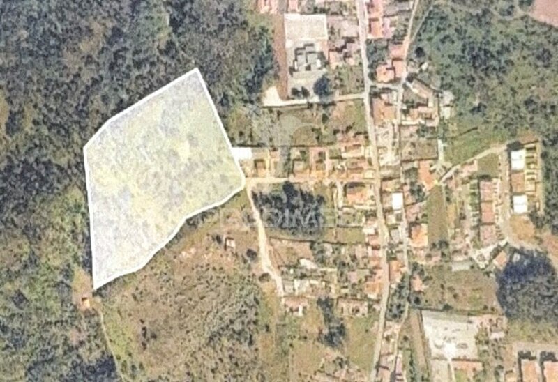 Terreno Rústico with 25000sqm Nogueira Maia - buenos accesos