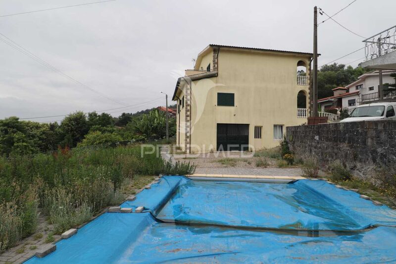 House V3 Vila Verde - swimming pool