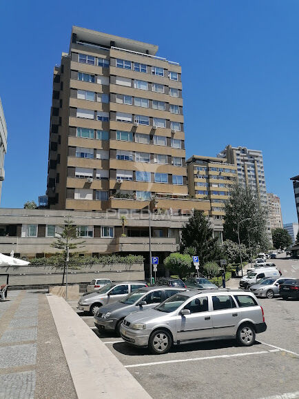 Apartment T5 Ramalde Porto - ,