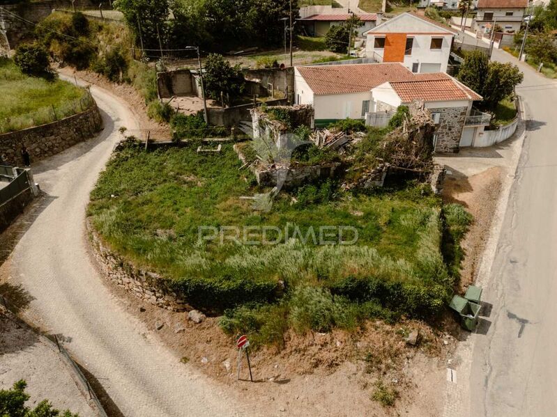 Ruine V0 Pombeiro de Ribavizela Felgueiras