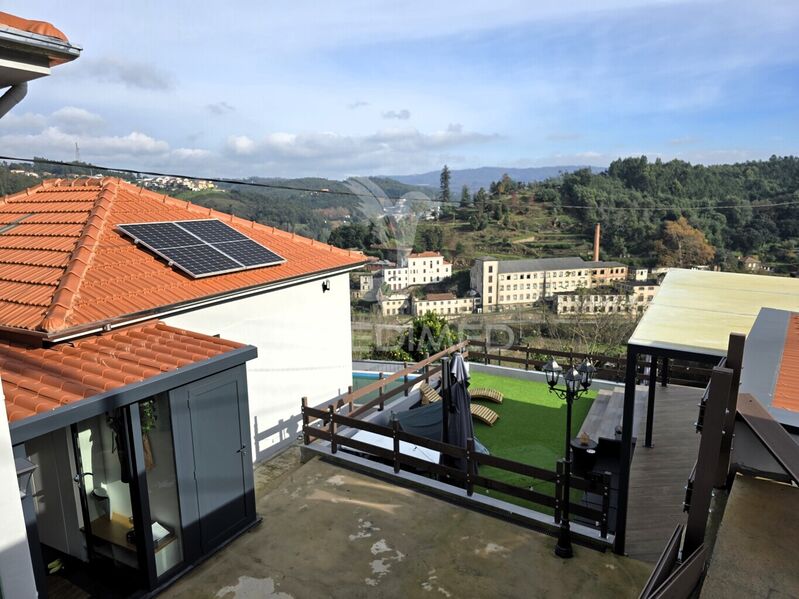 House V3 Modern well located Vila Nova de Gaia - playground, underfloor heating, swimming pool, solar panels, barbecue