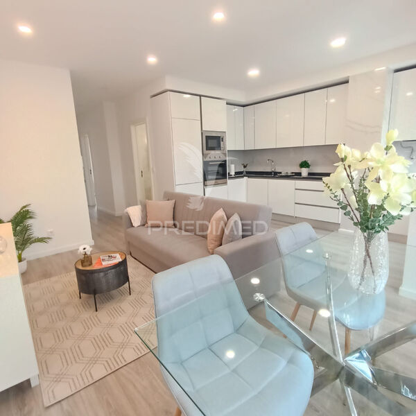Apartment Refurbished T3 Penha de França Lisboa - double glazing, thermal insulation