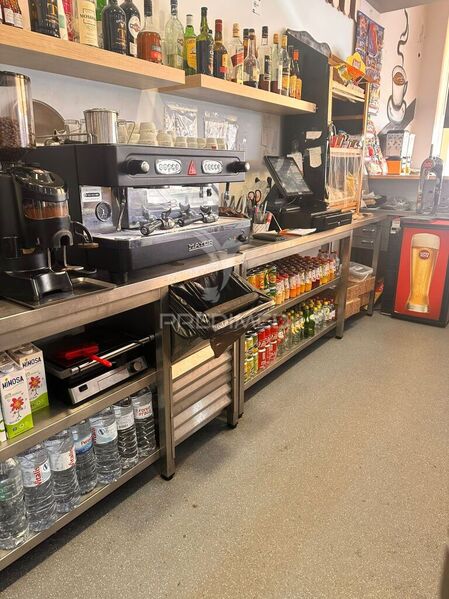 Café Equipado Torres Vedras