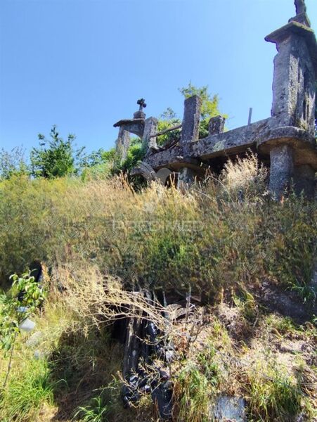 Land neue with approved project Vila Verde - easy access, water, electricity