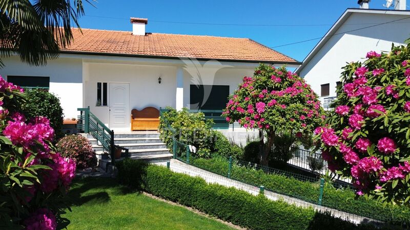 Moradia V3 Amarante à venda - ar condicionado, lareira, jardim
