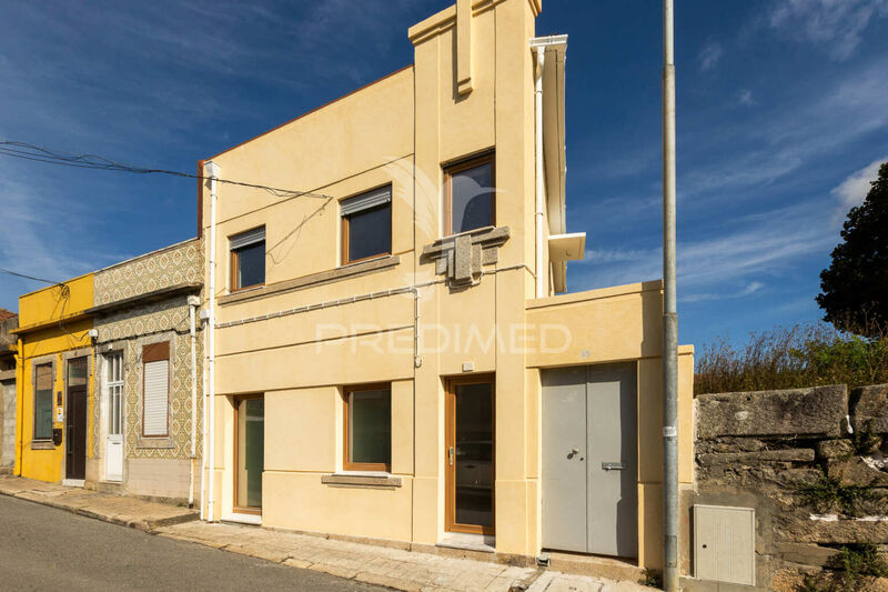 House new São Mamede de Infesta Matosinhos - easy access, balcony, terrace