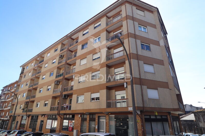 Apartment Modern in the center 2 bedrooms Braga - attic, parking space, garage