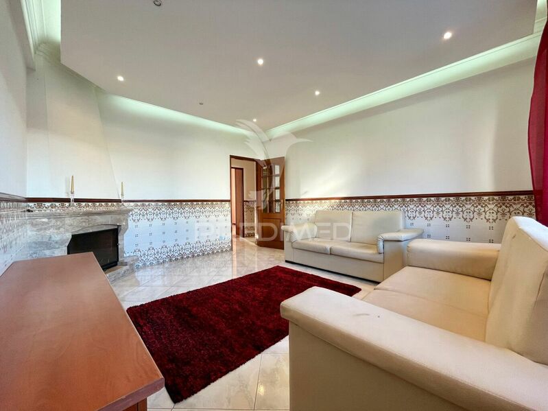 апартаменты T2 отличное месторасположение Quinta do Conde Sesimbra - чердак, подсобное помещение, камин