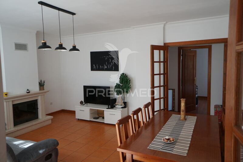 Apartment 2 bedrooms in the center Vila Nova de Milfontes Odemira - fireplace, barbecue, attic, store room