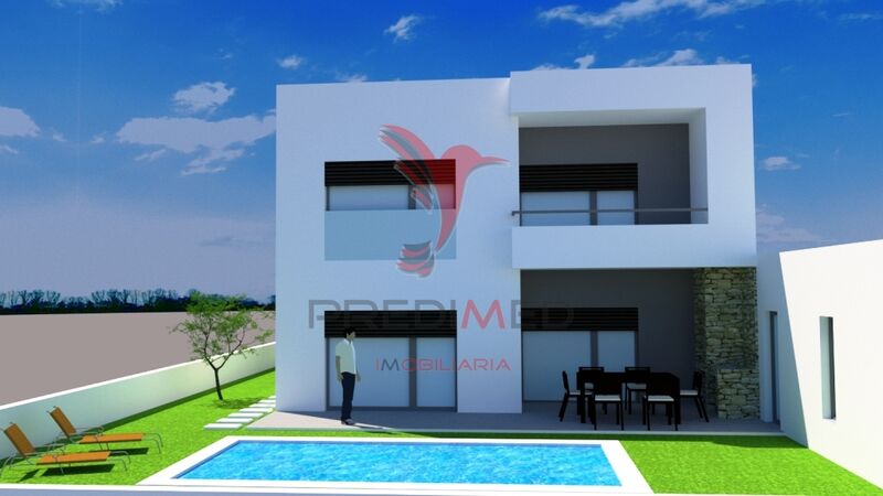 House Isolated under construction 3 bedrooms Setúbal - garage, swimming pool, balcony, parking lot, solar panels, garden, equipped kitchen, double glazing