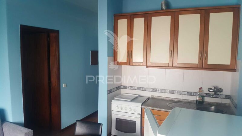 Apartment 1 bedrooms in good condition Corroios Seixal - furnished