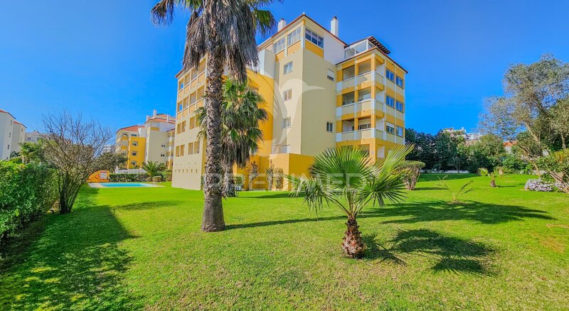 Apartment 4 bedrooms Luxury Portimão - garage, condominium, swimming pool, gardens, terraces