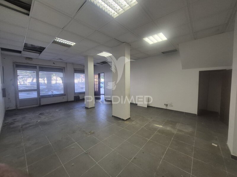 Escritório no centro Almada - terraço, duplex