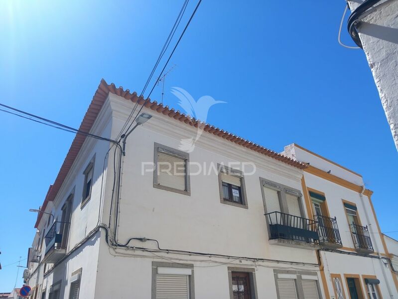 Apartment T3 in the center Reguengos de Monsaraz - 1st floor