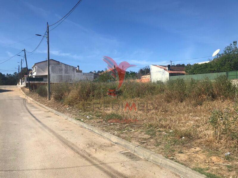 Terreno novo com 300m2 Fernão Ferro Seixal