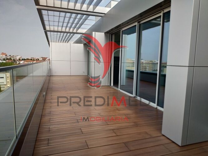 Apartamento novo T3 para venda Matosinhos - equipado, garagem, isolamento térmico, terraços, ar condicionado
