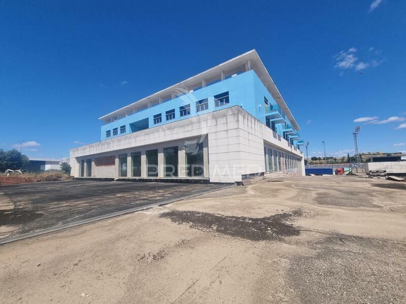 Terreno Comercial Elvas