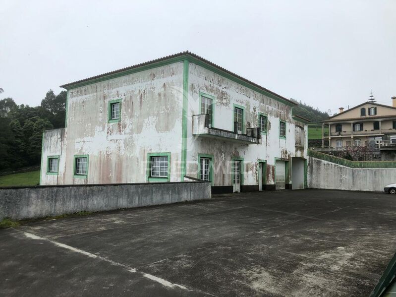 House V5 Posto Santo Angra do Heroísmo - garage, terrace, balcony, store room, balconies